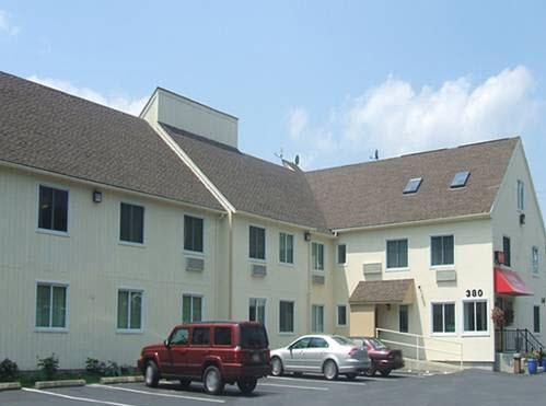 Americas Best Value Inn New London Mystic Екстер'єр фото